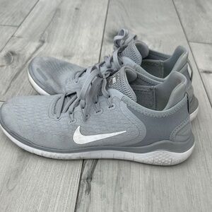 Nike Light Gray Running Shoes